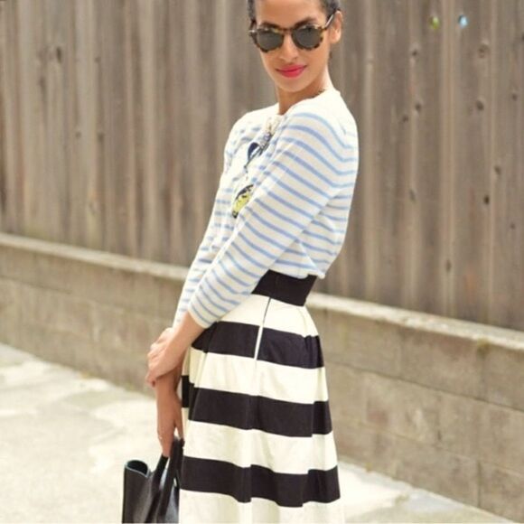 J.Crew Merino “Tippi” Wool Ivory Blue Crew Neck Striped Butterflies Sweater • XS - Picture 3 of 10